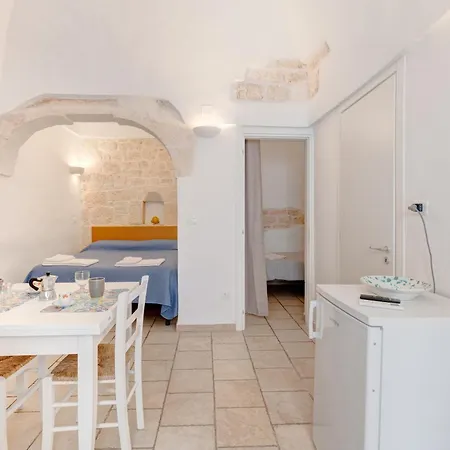 Le Piccole Case Bianche Ostuni Exterior photo